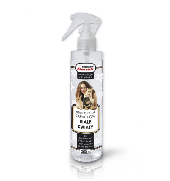 pol_pl_Super-Benek-Odswiezacz-Spray-Dla-Zwierzat-Biale-Kwiaty-250-Ml-21992_1.png
